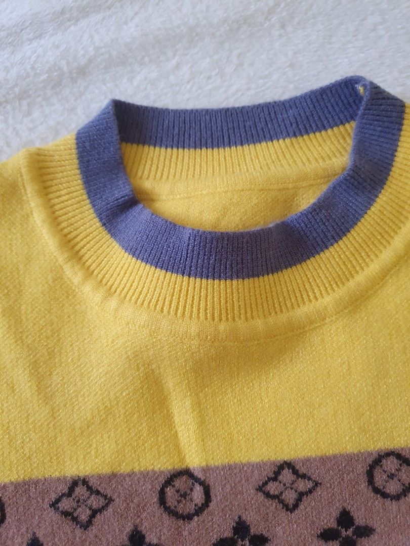 Knitted Top for Women Preloved (Category: Others Tops) located in Manila. Submitted by anjque (Listing ID 1458603481, Image 3). Description: - Yellow knit top - Ideal for this cold weather.