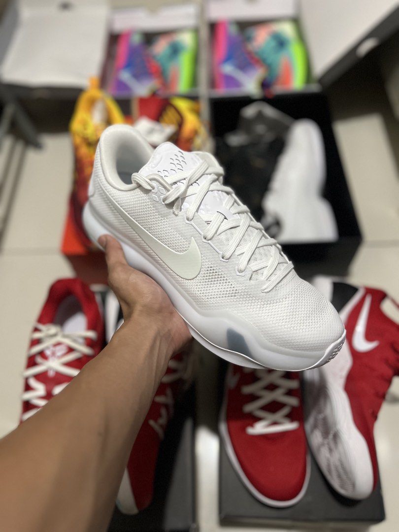 Kobe 10 halo (Category: Sneakers) located in Manila. Submitted by vincen_desales (Listing ID 1458516155, Image 1). Description: FOR SALE! Kobe 10 halo Bnew with receipt Size 12 10,500! Open for trade!.