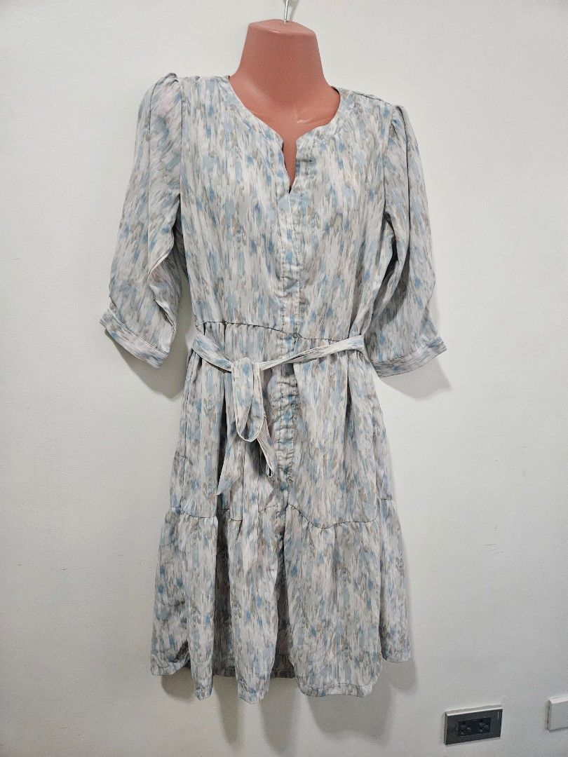 Krizia Dress (Category: Dresses) located in Makati City. Submitted by hellok08 (Listing ID 1458557318, Image 2). Description: Krizia Dress Medium In excellent used condition Really pretty in actual, comes with sash Approximate measurements, in inches: Armpit to armpit - 19 Waist - 15.5 Length - 37 MOP: BPI/GCash/Unionbank Pick up in Makati via Grab or Lalamove c/o buyer.