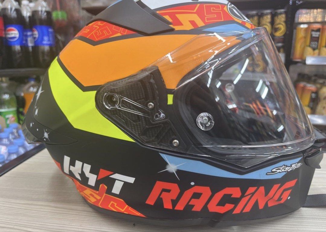 KYT Star Pilot Racing Full Face Helmet (Category: Helmets and other Riding Gears) located in Manila. Submitted by swifttiger_9a4195 (Listing ID 1458568223, Image 2). Description: - KYT R2R masia - Bold racing graphics with orange, yellow, and blue accents - Comes with a clear visor - Ideal for track days and street riding - Ready for your next adventure.