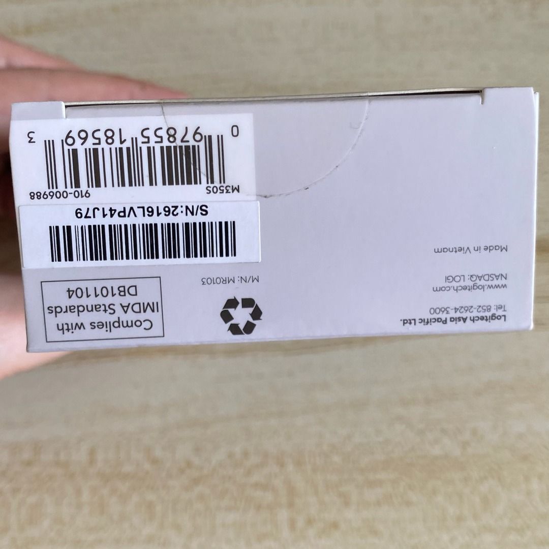 Logitech Pebble Mouse 2 M350s Slim Compact Bluetooth Wireless (Sealed) (Category: Mouse & Mousepads) located in Las Pinas. Submitted by paperfolle (Listing ID 1458506565, Image 3). Description: RFS: Bought excess 𝗦𝗣𝗘𝗖𝗜𝗙𝗜𝗖𝗔𝗧𝗜𝗢𝗡𝗦 • Buttons • Number of Buttons: 3 (Left/Right-click, Scroll-wheel with middle click) • Customizable button with Logi Options+ App: 1 (scroll wheel with middle click • Customization app: Supported by Logi Optio