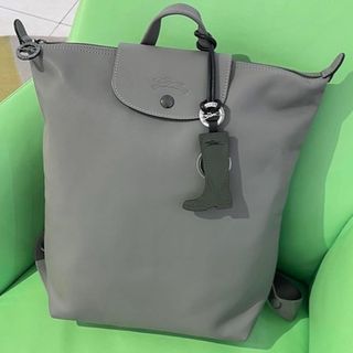 (Category: ) located in . Submitted by pshoppers. (Listing ID 1458618609, Image 1). Description: .