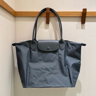 (Category: ) located in . Submitted by pshoppers. (Listing ID 1458604928, Image 1). Description: .
