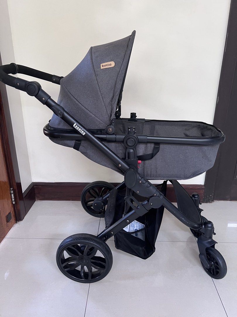 Looping Sydney Stroller (Category: Strollers) located in Quezon City. Submitted by mydusty (Listing ID 1458673255, Image 1). Description: .