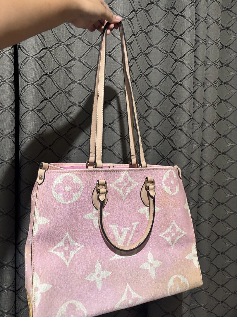 Louis Vuitton Monogram Pink Gradient Tote Bag (Category: Luxury Bags & Wallets) located in Caloocan City. Submitted by y2kby.lei (Listing ID 1458533950, Image 3). Description: - NGA Pink Louis Vuitton Tote Bag - Gradient Monogram Print - Genuine Leather Handles and Trim - Pink Fabric Interior with Pockets - Minor marks on interior lining and exterior bottom - Spacious and perfect for everyday use.