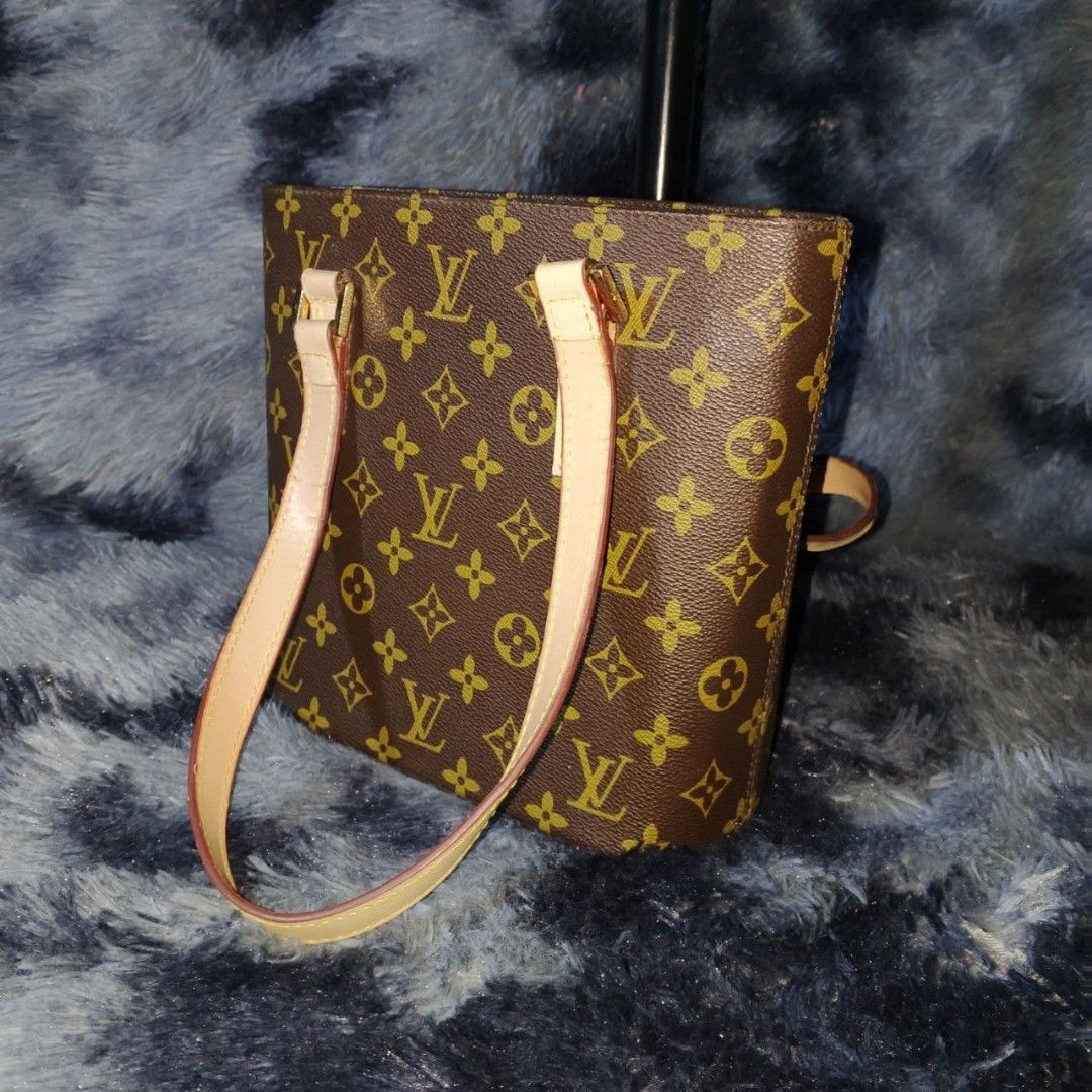 Louis Vuitton Monogram Vavin PM Hand Bag (Category: Luxury Bags & Wallets) located in Dagupan City. Submitted by finestthriftstuffph (Listing ID 1458597501, Image 3). Description: Code: M51172 Very Presentable Lightly Used Issue: None, removable White Spot need wipes Condition: 9.8/10 Color Rate: 9.8/10.