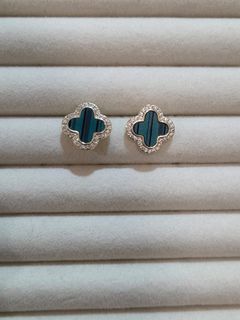 (Category: ) located in . Submitted by adorn707 (Listing ID 1458551950, Image 1). Description: .