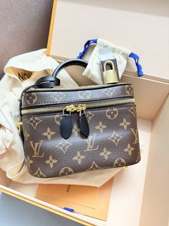 （分類：）位於 。 由 mmmmmmcc 提交（商品編號 1458601885，圖片 1）。簡介： 。