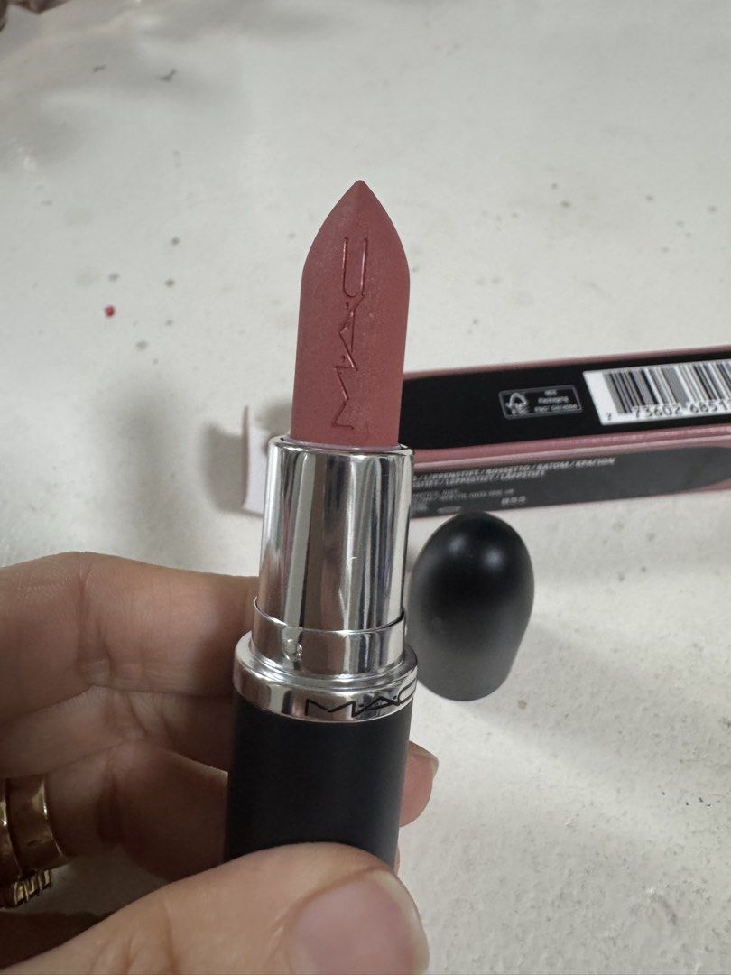 MAC Matte Lipstick - Velvet Teddy 617 (Category: Makeup) located in Quezon City. Submitted by AnjRawa (Listing ID 1458621975, Image 2). Description: - MAC Matte Lipstick - Shade: 617 Velvet Teddy - Finish: Silky Matte - Popular, sought-after shade - Comes in original packaging - Swatched only once - Reason for selling: Not my shade - Ideal for everyday wear.