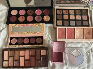 (Category: ) located in . Submitted by skincare_goodies (Listing ID 1458526017, Image 1). Description: .