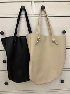 (Category: ) located in . Submitted by melpreloved1 (Listing ID 1458608589, Image 1). Description: .