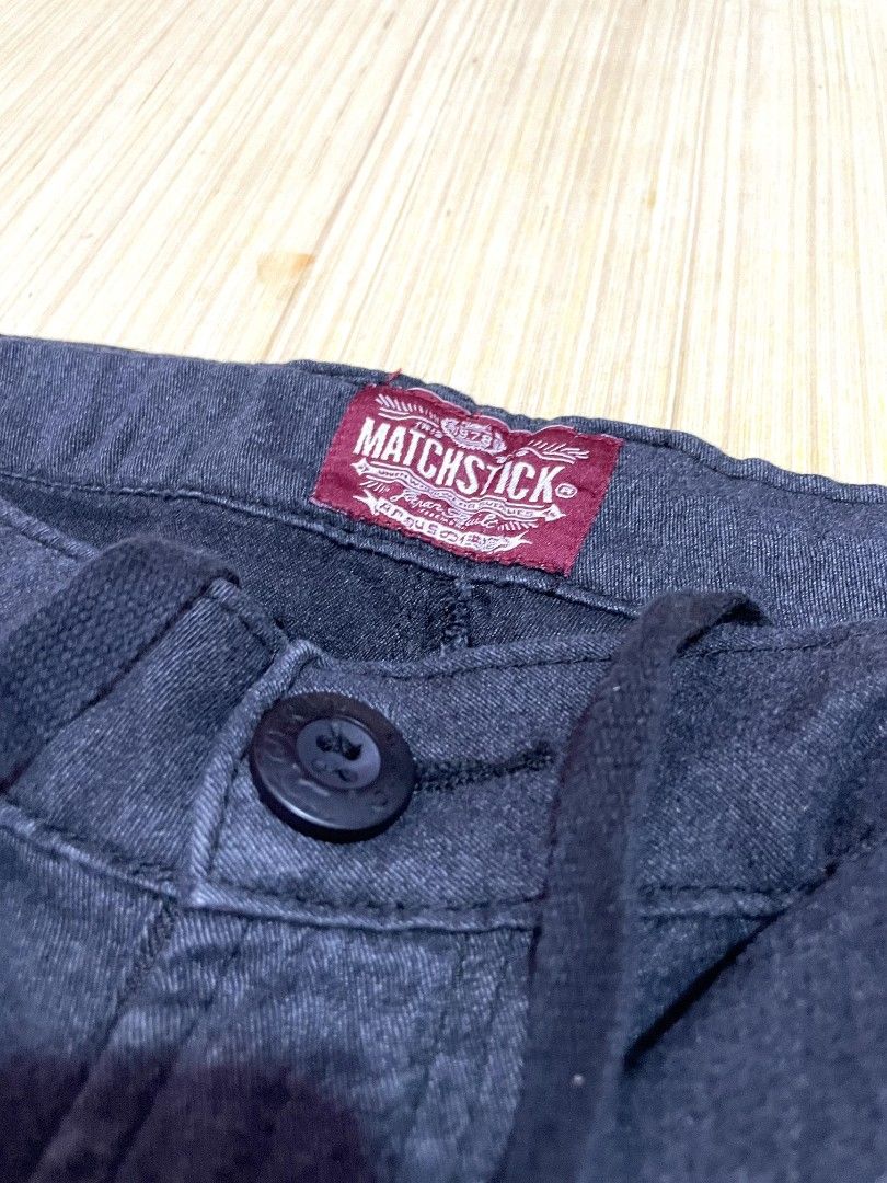 Matchstick 6 pocket Cargo Pants (Category: Jeans) located in Cabanatuan. Submitted by yman.hayme (Listing ID 1458687396, Image 2). Description: Condition 9.5/10 Worn once Dimes: L 42 W 38 Opening 17 Thighs 27.