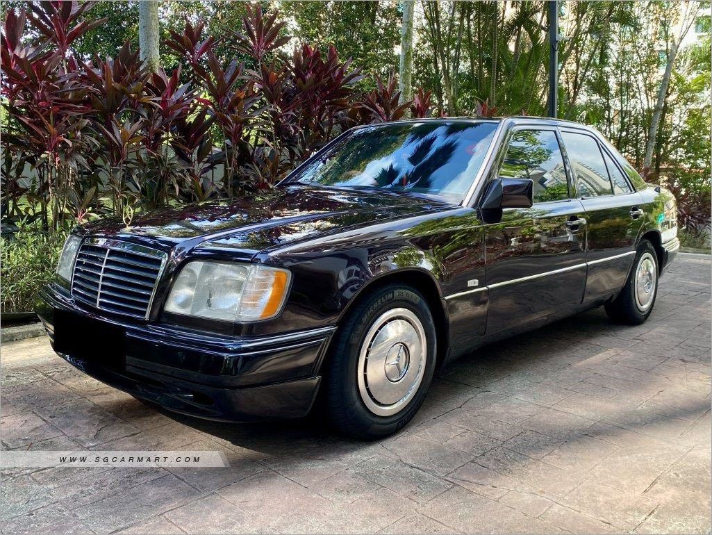 Mercedes-Benz E-Class Saloon E220 Auto (Category: Used Cars) located in Singapore. Submitted by dougwe (Listing ID 1458605248, Image 2). Description: Features 2.2L 16 valve m111.960 inline 4 engine with 150hp. 4-speed 4G-Tronic automatic transmission. Accessories New beautifully matched 2 tone paintwork - smokey brown quartz metallic from rolls royce ghost with black quartz metallic. Original interior. Description All wear and tears done up fully