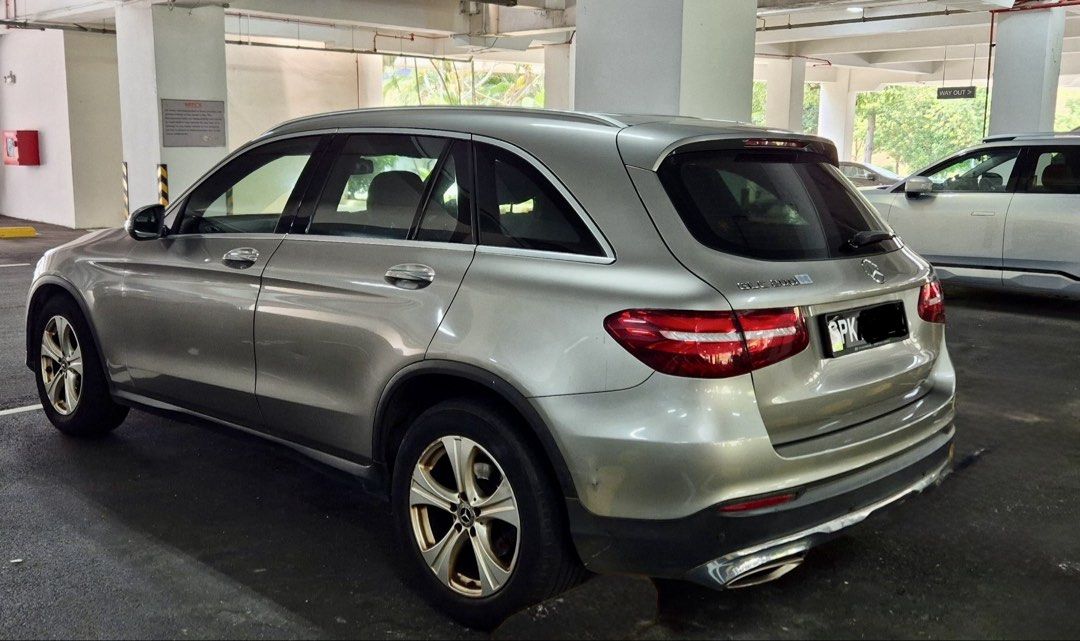 Mercedes-Benz GLC-Class GLC200 (R18LED) Auto (Category: Used Cars) located in Singapore. Submitted by lk_atan (Listing ID 1458605020, Image 3). Description: Direct Owner sale. Accident free family car . Car in original paint work and condition. New Number Plate for Aug 2026..
