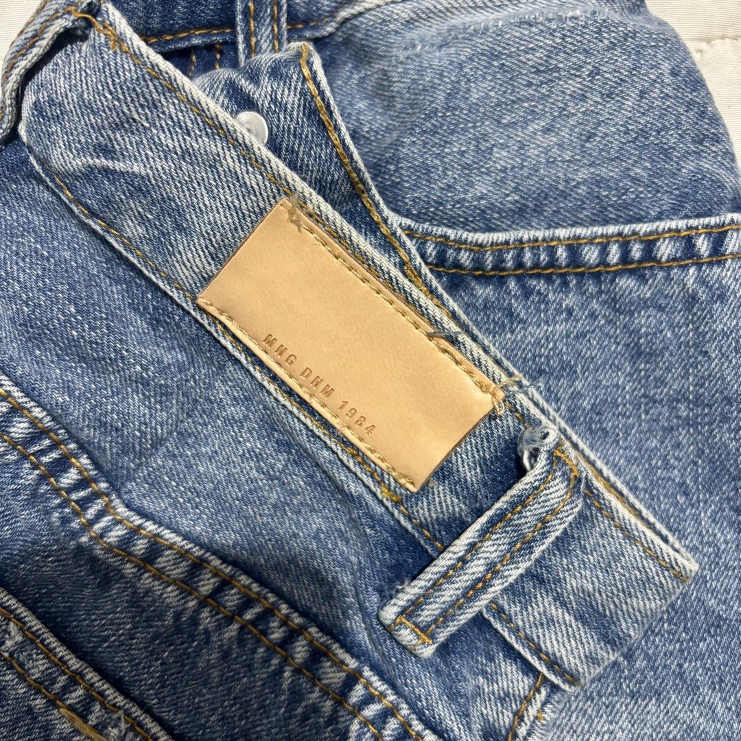 MNG Denim Mini Skirt (Category: Skirts) located in Pasig City. Submitted by marielivingph (Listing ID 1458554111, Image 2). Description: .