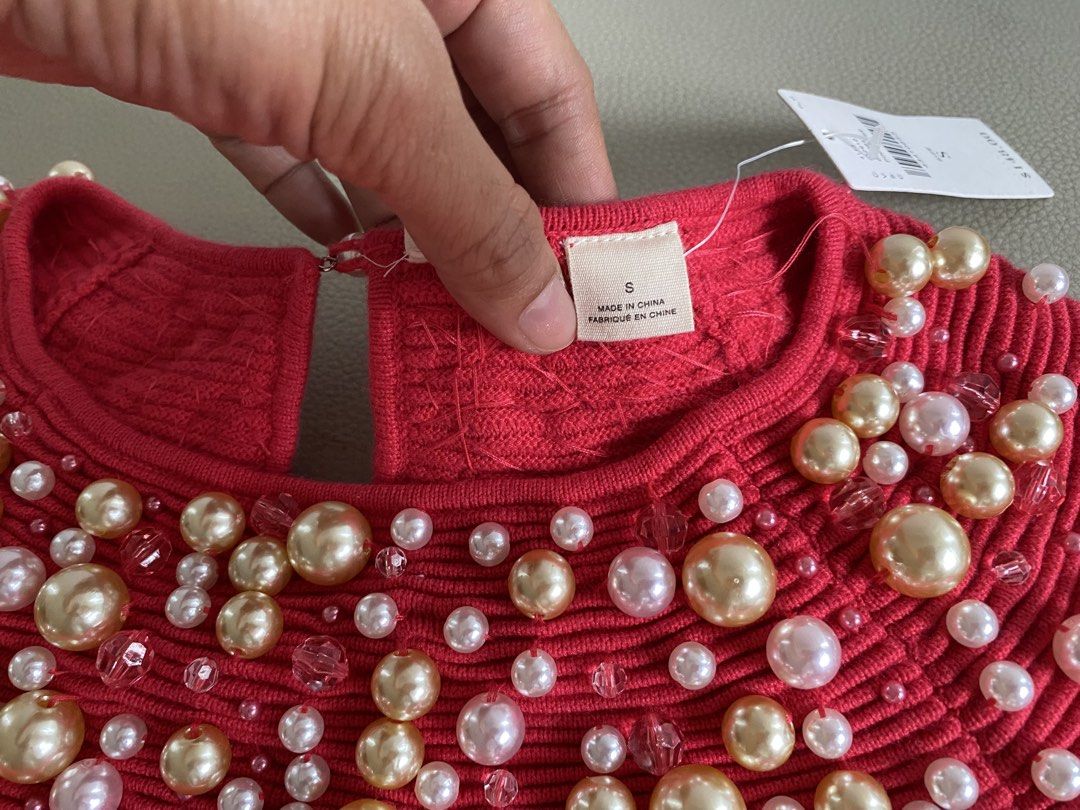 MOTH Beaded Top (Category: Blouses) located in Santa Rosa. Submitted by hoardqueensdeclutter (Listing ID 1458522753, Image 3). Description: Unused. With price tag of 148 usd. Knitted fabric. Very nice.