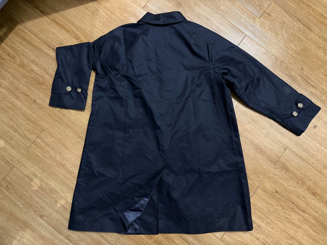 M&S Collection Navy Trench Coat Size 18 (Category: Coats, Jackets and Outerwear) located in Marikina City. Submitted by miene (Listing ID 1458533999, Image 2). Description: - M&S Collection Navy Trench Coat - Size 18 - Classic button-up style with collar - Front pockets - Perfect for layering - Measures 37 inches long - Measures 26 inches across the chest - Made in Vietnam.