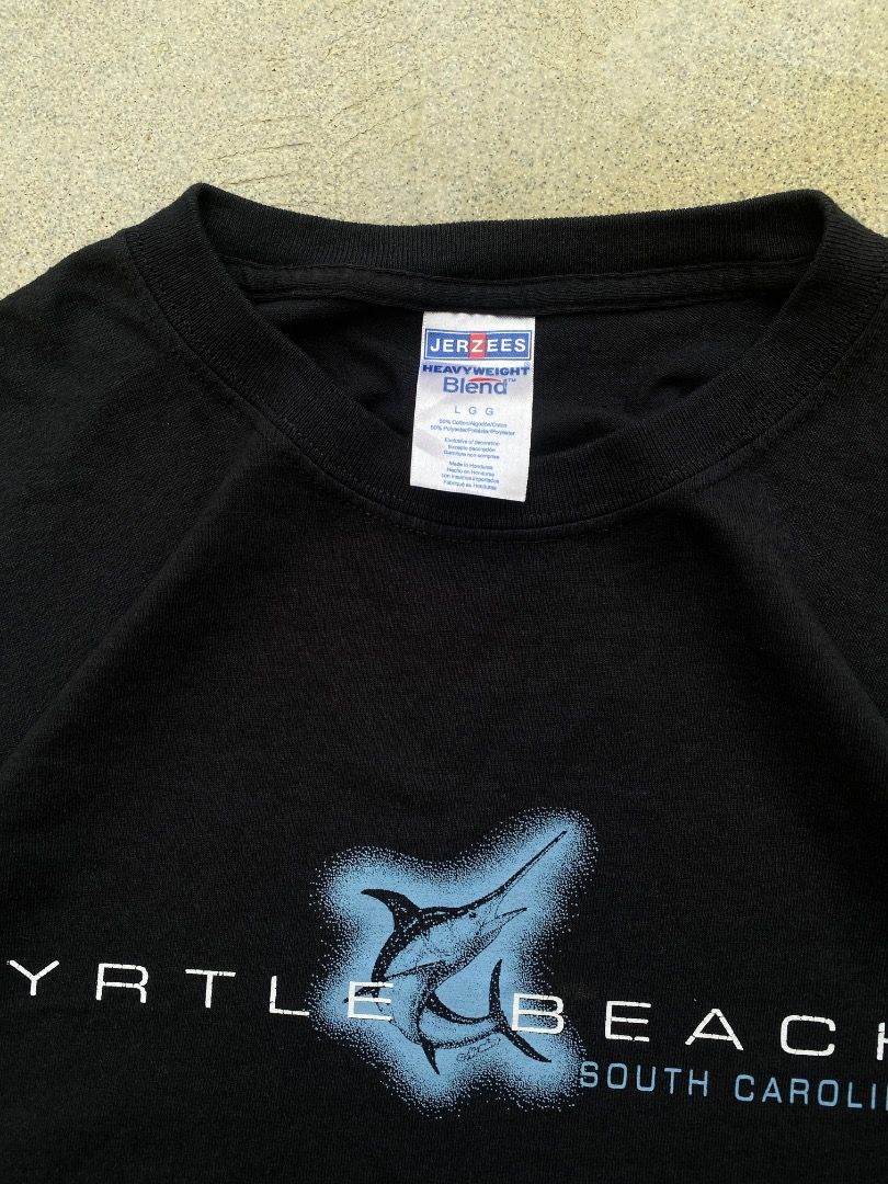 MYRTLE BEACH, SOUTH CAROLINA TEE (Category: Tshirts & Polo Shirts ) located in Zamboanga. Submitted by vintaclub.zc (Listing ID 1458569764, Image 3). Description: * Tag: Jerzees heavyweight blend hard tag * Pit-To-Pit (W): 22 | Length: 28 * Condition: 9/10 ⚠️ FLAWS / ISSUES: none 💳 PAYMENT: GCash / Gotyme / Cash 📩 DM or comment “MINE” to grab it! Every piece posted is negotiable; just shoot your offer! .