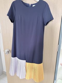 (Category: ) located in . Submitted by cl_closet (Listing ID 1458555485, Image 1). Description: .