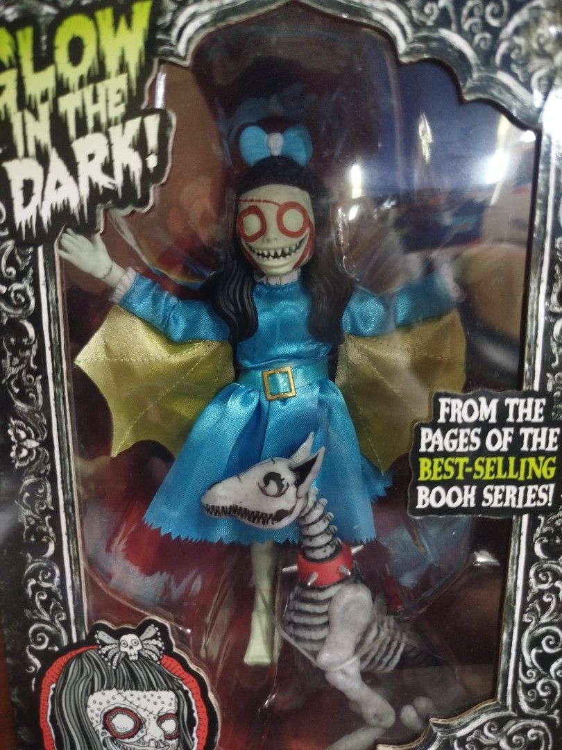 NECA GHOULIANA (Category: Figurines & Statues) located in Manila. Submitted by aj1nn (Listing ID 1458662902, Image 2). Description: Eyes and mouth glow in the dark ✅ MISB ✅ Rare ✅ Authentic✅.