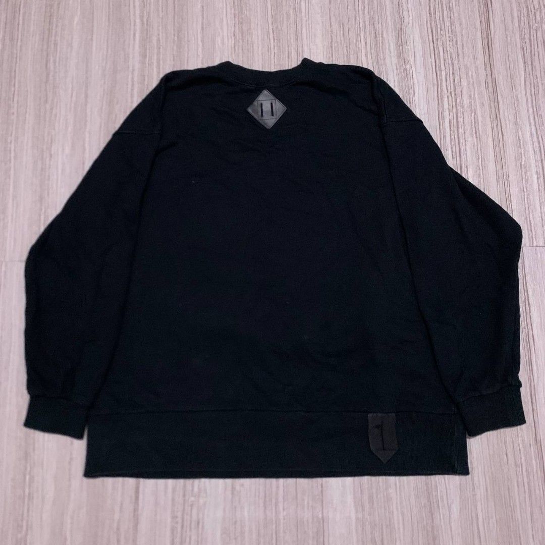 Ne-net Sweatshirt (Category: Coats, Jackets and Outerwear) located in Quezon City. Submitted by imaginarythrifter (Listing ID 1458655255, Image 2). Description: Verygood Condition Sign of used only Needs wash XL fitting Measurement Width 24.5 Length 27 Sleeve Length 20 Slight negotiable Can ship Nationwide Shipping not included.