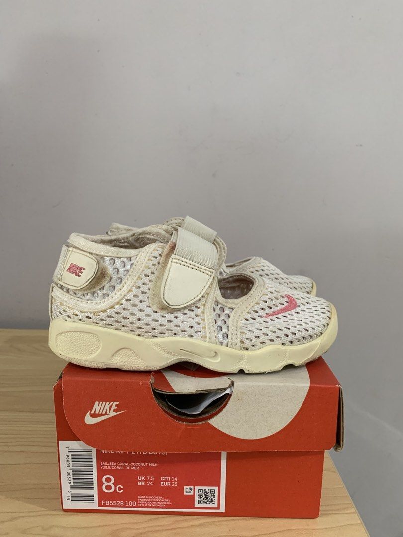 Nike Air Rift 2 Toddlers (Category: Babies & Kids Fashion) located in Manila. Submitted by love-luna (Listing ID 1458587107, Image 1). Description: - 💯 guaranteed authentic Nike Air Rift 2 sandals; bought from Nike store - Size: 8C 14CM - Color: Sail/Sea Coral-Coconut Milk - No flaws - Includes: Original box - RFS: outgrown .