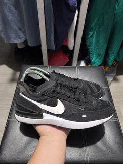 (Category: ) located in . Submitted by soleseekerph (Listing ID 1458584743, Image 1). Description: .