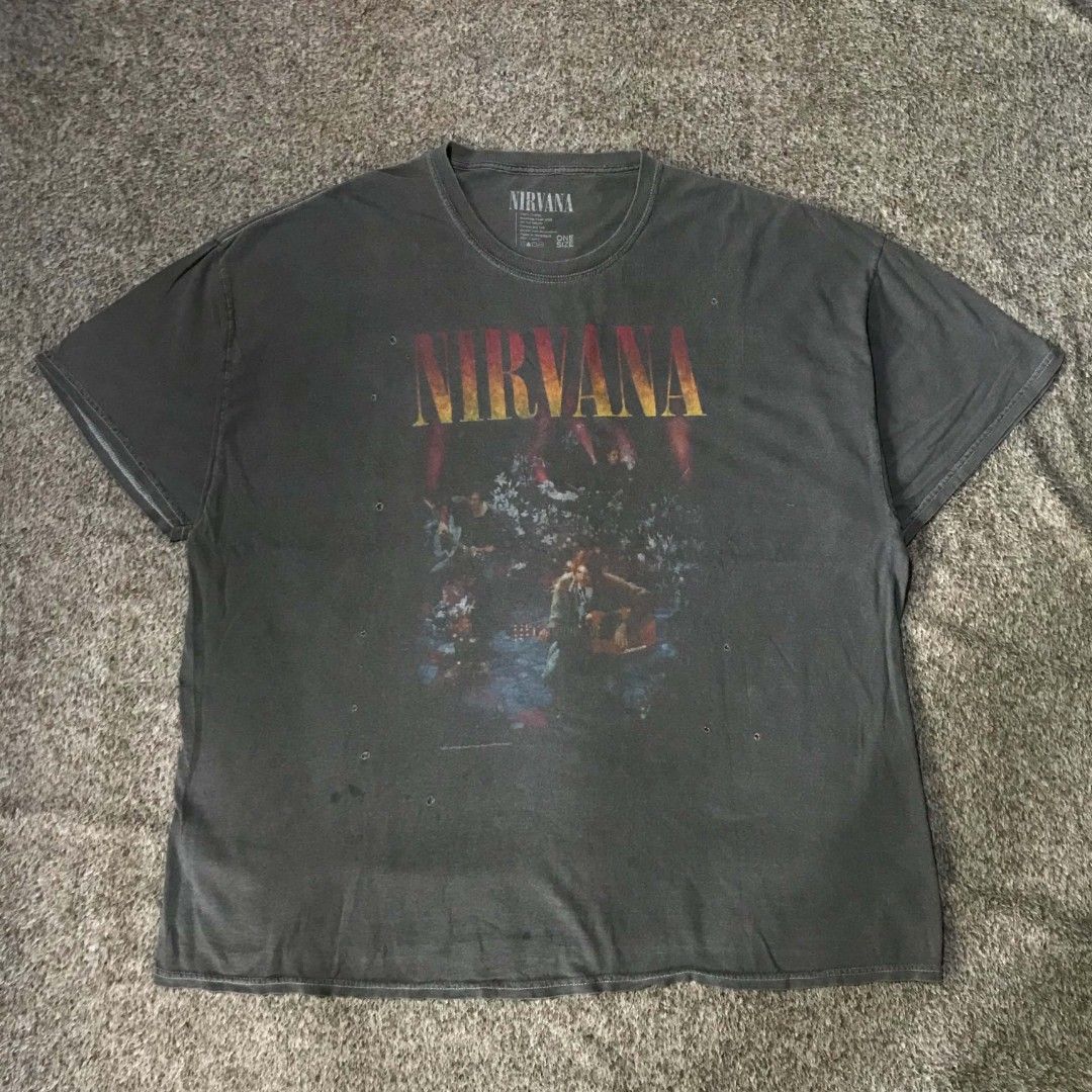 Nirvana Unplugged Oversized Tee (Category: Tshirts & Polo Shirts ) located in San Jose. Submitted by coin_flip25 (Listing ID 1458549209, Image 3). Description: .