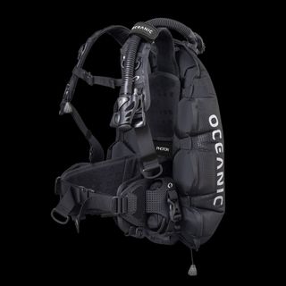 （分類：）位於 。 由 unityscubadiving 提交（商品編號 1458663680，圖片 1）。簡介： 。