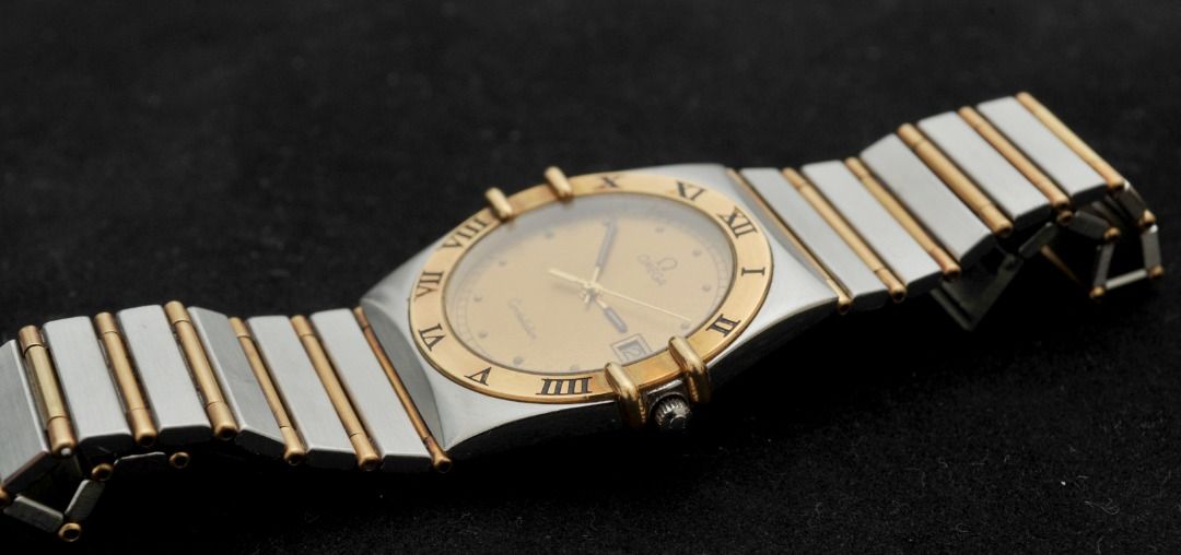 Omega Constellation (Category: Luxury Watches) located in Manila. Submitted by theonlinewarehouse (Listing ID 1409961665, Image 2). Description: Rare variant 34mm - Quartz Omega Constellation 1448.5 / 431 Full bar link 18k. Will include spare links See to appreciate .