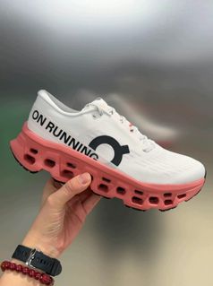 （分類：）位於 。 由 sneakerssssssssssss 提交（商品編號 1458607207，圖片 1）。簡介： 。