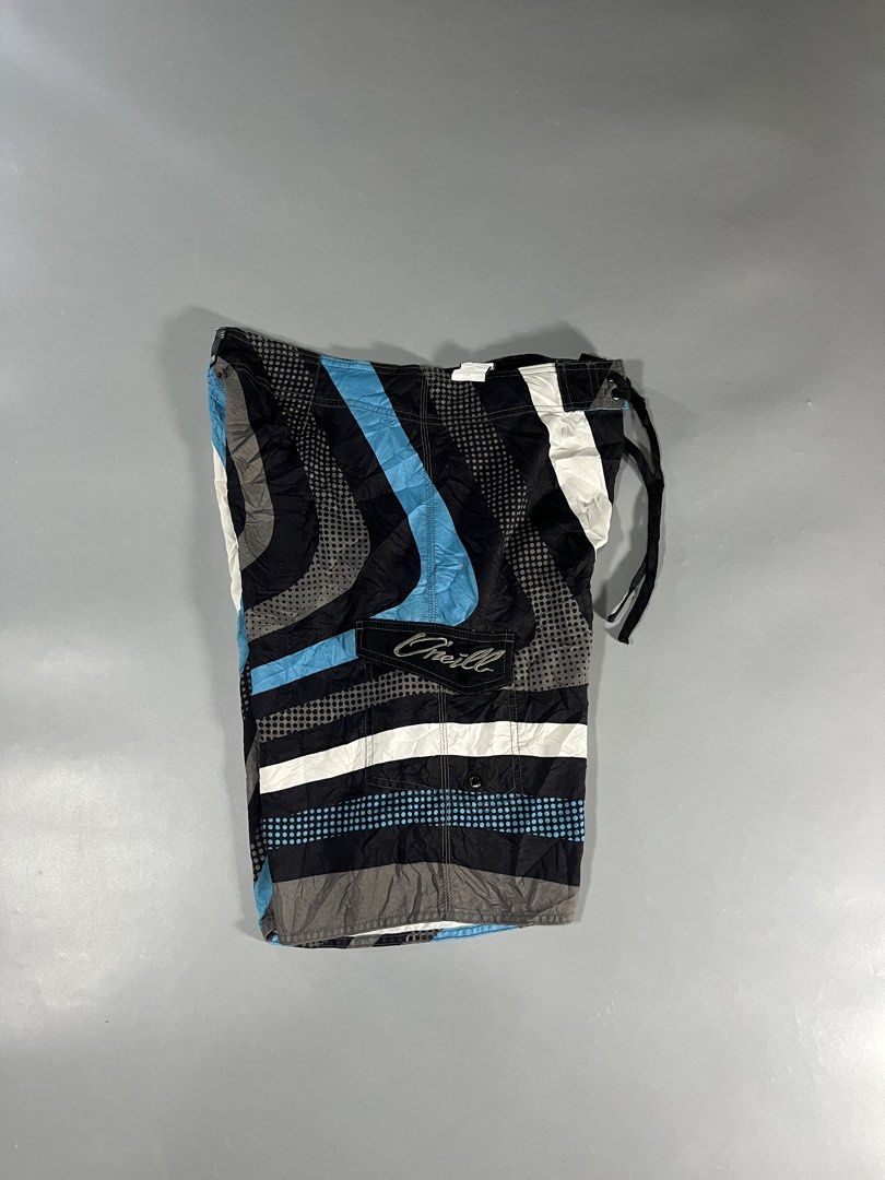 Oneill boardshort (Category: Announcements) located in Camalig. Submitted by danllagass (Listing ID 1458592460, Image 2). Description: In pristine condition Size 34 waist 22 length No issue flawless.