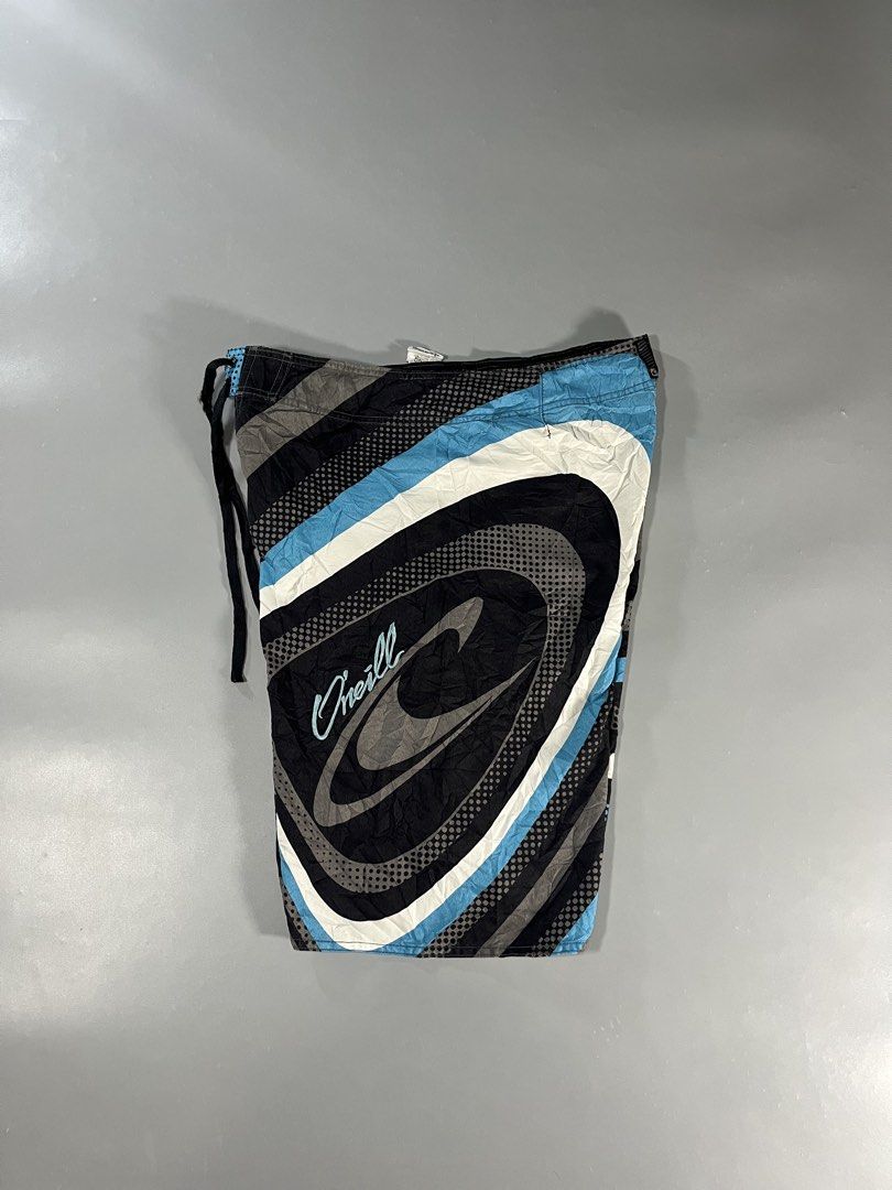 Oneill boardshort (Category: Announcements) located in Camalig. Submitted by danllagass (Listing ID 1458592460, Image 1). Description: In pristine condition Size 34 waist 22 length No issue flawless.