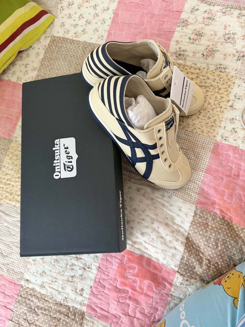 Onitsuka Tiger Mexico 66 Paraty (Category: Sneakers) located in Antipolo. Submitted by allianaccasas (Listing ID 1458544636, Image 3). Description: - Classic Onitsuka Tiger - Includes original box - Timeless style, great for everyday wear - Bought in Japan RFS: wrong size.