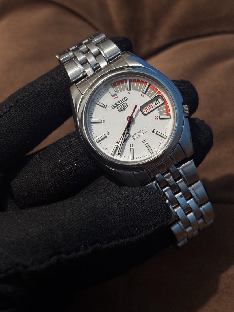 Original Seiko 5 Watch (Category: Luxury Watches) located in Manila. Submitted by sknnykidwatches (Listing ID 1458623304, Image 2). Description: ❗️FOR SALE❗️ Original Pre-loved Mint Condition Automatic Seiko 5 Reference: SNK369K1 Movement: Seiko Caliber 7s26 37/38mm (unisex) Used like new Physical and Running condition: 8.8/10 Daydate With replacement box and paper bag No major dents/scratches 🏷️ Get this for only ₱4,290 Just DM us for inquiries