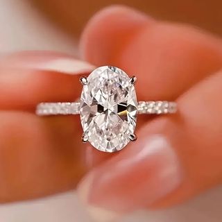 (Category: ) located in . Submitted by buysellcloset (Listing ID 1458597328, Image 1). Description: .