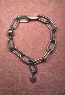 (Category: ) located in . Submitted by jovy7979 (Listing ID 1458637602, Image 1). Description: .
