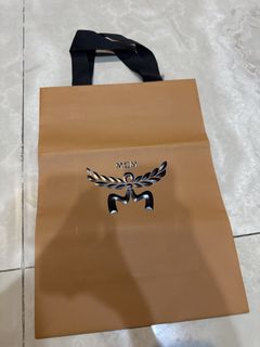 (Kategori: ) berada di . Dikirim oleh ulia99 (ID iklan 1458626753, Gambar 1). Deskripsi: .
