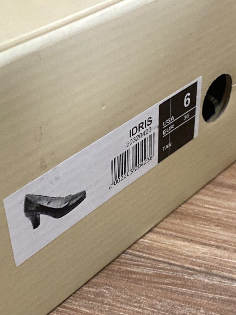 Parisian Heels Size 6 in Tan/Brown (Category: Heels) located in Taguig. Submitted by ciareal (Listing ID 1458653700, Image 2). Description: .