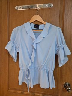 (Category: ) located in . Submitted by thriftandwear.2026 (Listing ID 1458555539, Image 1). Description: .