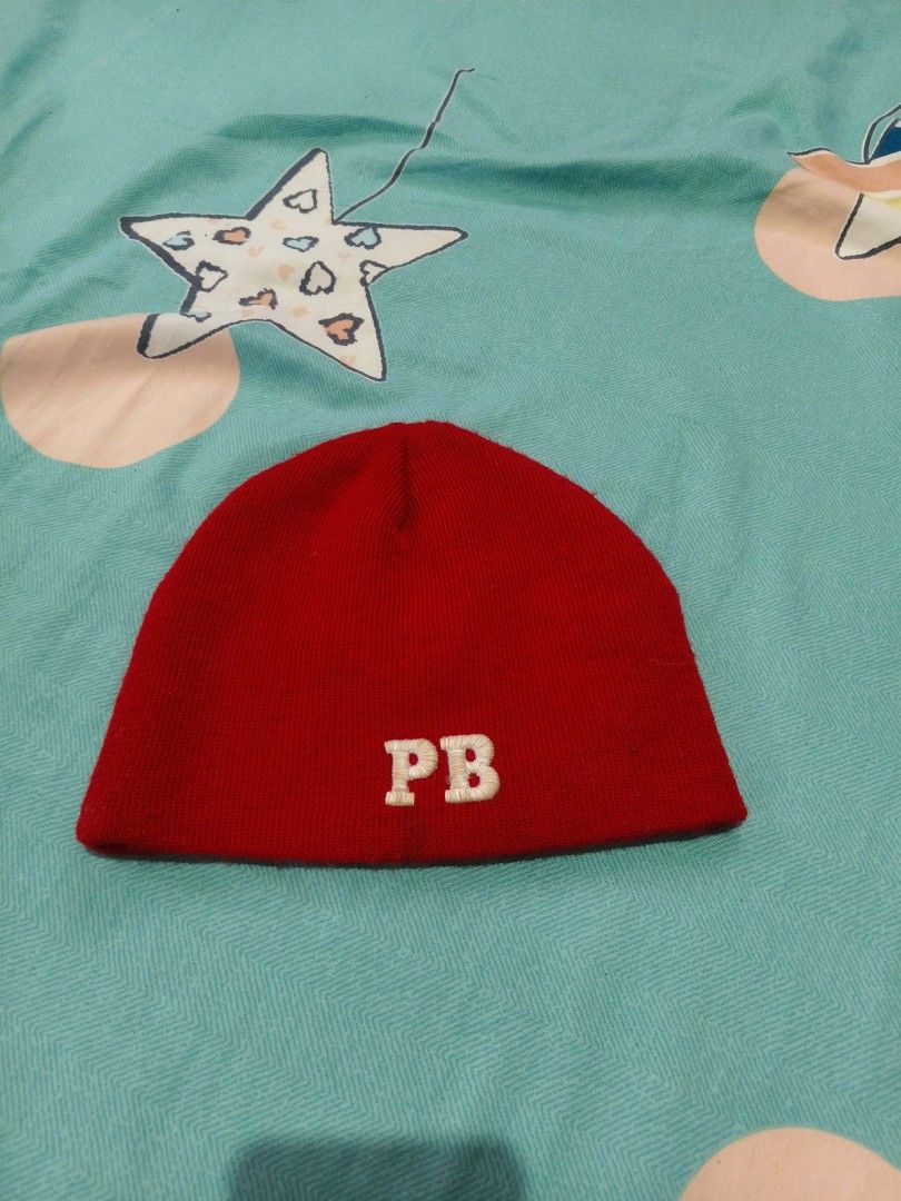 Playboy benie (Category: Activewear) located in Solana. Submitted by rheinespen46624 (Listing ID 1458584416, Image 2). Description: .