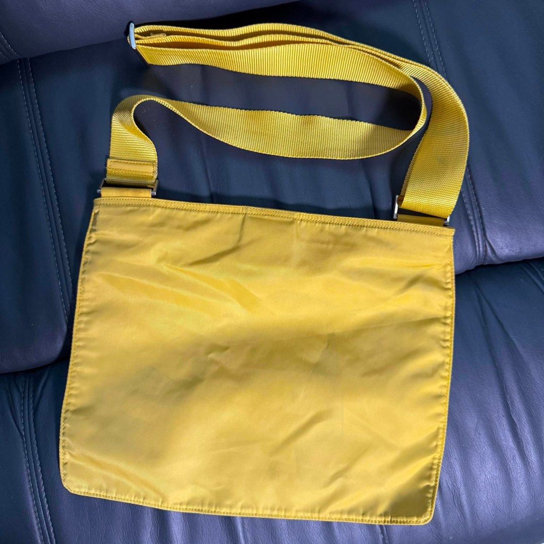 Prada vintage nylon sling bag (Category: Luxury Bags & Wallets) located in Claveria. Submitted by jhunaceeeeee (Listing ID 1458633669, Image 2). Description: .