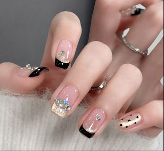 (Category: ) located in . Submitted by pressed.by.stephy (Listing ID 1458581570, Image 1). Description: .