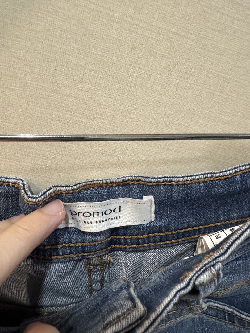 Promod Denim Shorts (UK 10, medium) (Category: Shorts) located in Quezon City. Submitted by declutter_cts (Listing ID 1458577000, Image 2). Description: See photos for measurements Mid waist.