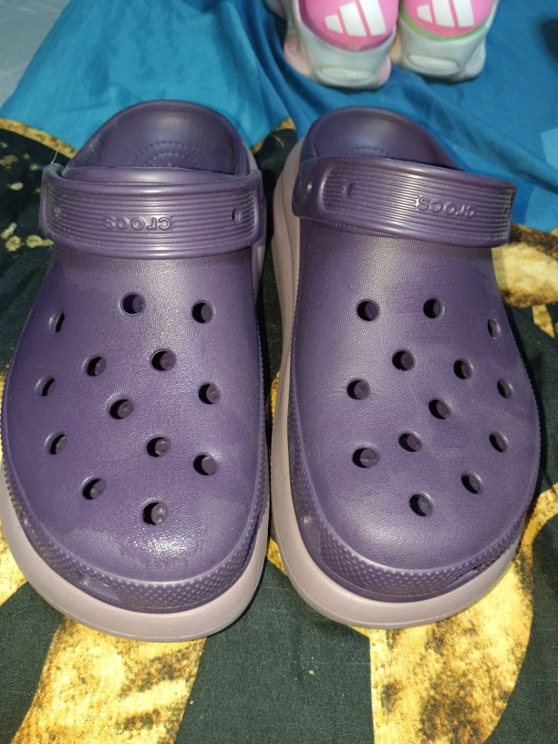 Purple Crocs Platform Clogs (Category: Slippers and slides) located in Caloocan City. Submitted by kurtelle1825721 (Listing ID 1458599407, Image 2). Description: - Stylish purple Crocs clogs - Features a trendy platform sole (lighter pinkish-purple) - Easy slip-on and off design - Ideal for casual and everyday wear.