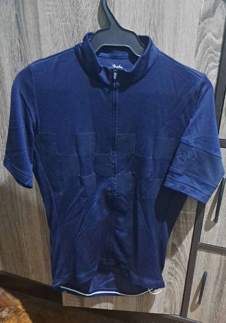 Rapha Check Jersey (Category: Activewear) located in Manila. Submitted by topalits (Listing ID 1458539897, Image 1). Description: RAPHA Check Cycling Jersey Size small Price 2500 only No issue w/ embroidery and back zipper pocket Open for meet up and shipping Pm for other inquiries & concern.