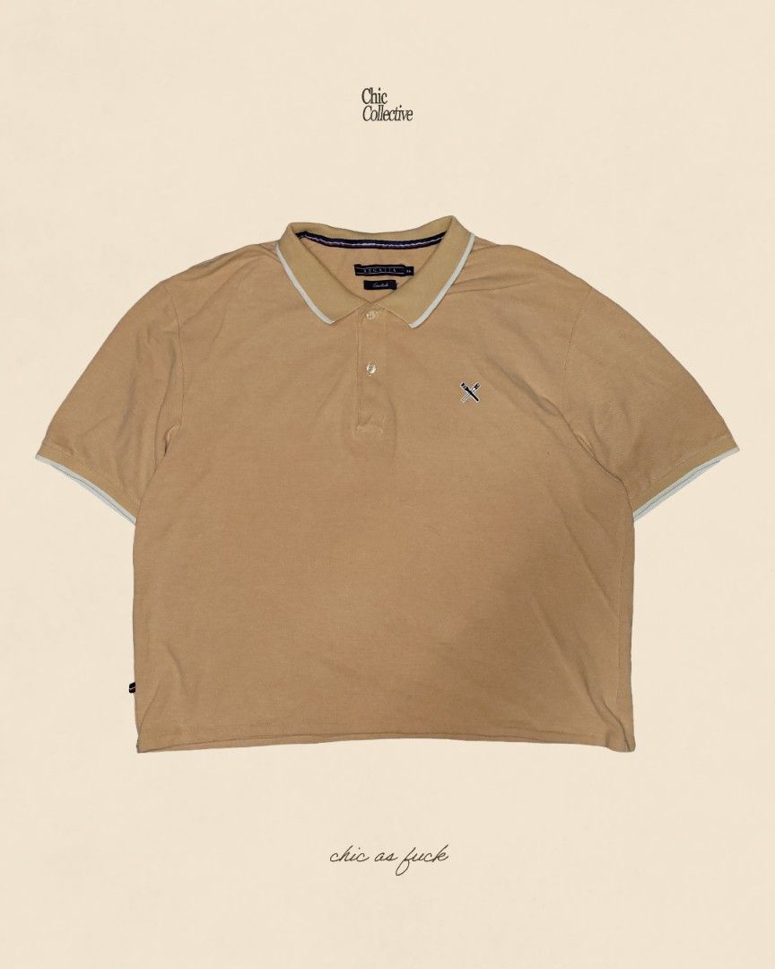 Regatta Boxy Khaki Polo Shirt (Category: Tshirts & Polo Shirts ) located in Morong. Submitted by chiccollectiveph (Listing ID 1458681221, Image 2). Description: Boxy Khaki Polo Shirt L - 21" W - 22".