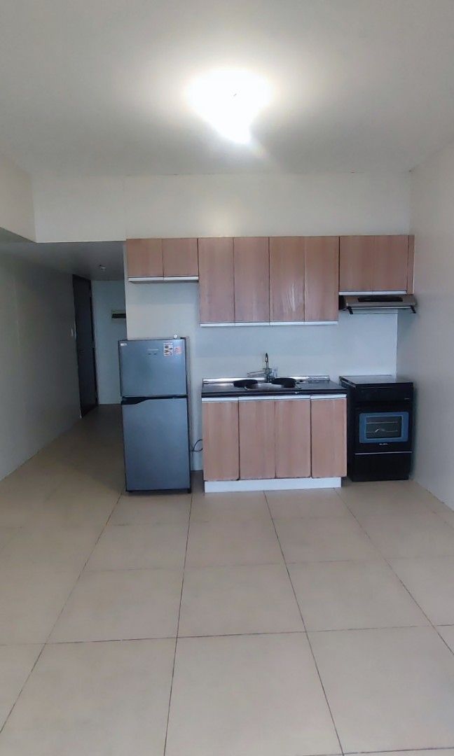 RUSH SALE! 2BR Avida Centera 2T&B (Category: Apartments & Condos) located in Mandaluyong City. Submitted by pinas.estates2 (Listing ID 1458619184, Image 1). Description: RUSH SALE! 2 BEDROOM CONDOMINIUM UNIT 56SQM WITH 2 TOILET AND BATH AVIDA TOWERS CENTERA, EDSA corner RELIANCE ST, MANDALUYONG PRICE COMES CGT ONLY..