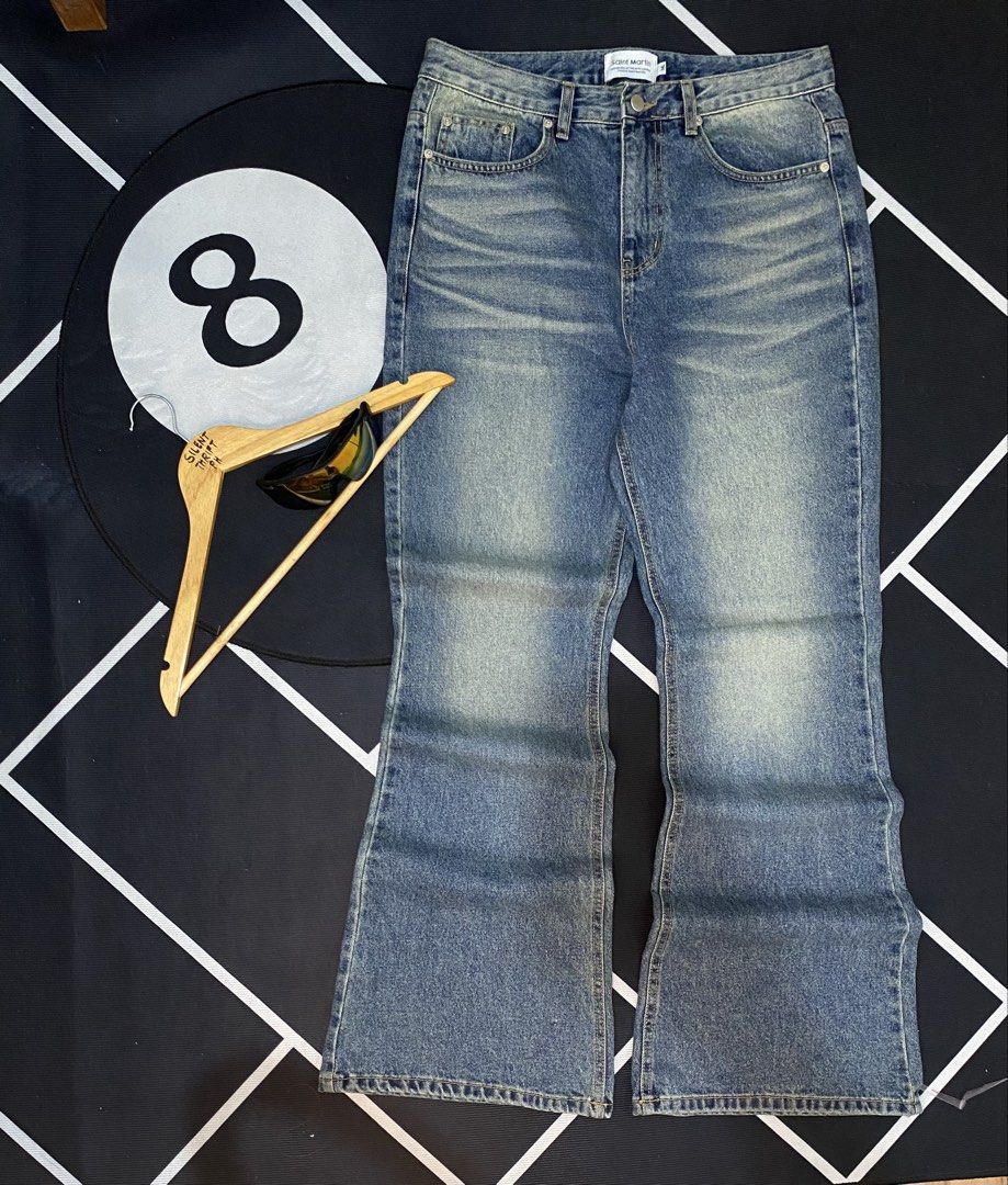 Saint Mort Paris Flared Jeans (Category: Jeans) located in Cateel. Submitted by khan.find_ (Listing ID 1458623317, Image 1). Description: - Saint Mort Paris flared jeans - Classic blue wash with distressed details - High-waisted fit - Wide leg opening for a retro vibe - Button and zip closure - Functional front and back pockets.