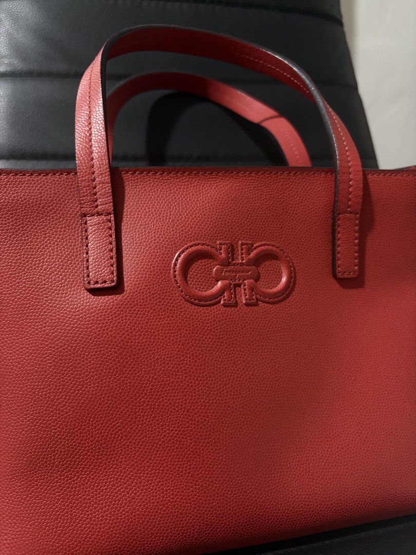 Salvatore Ferragamo Mini Tote Bag Leather (Category: Luxury Bags & Wallets) located in Pasig City. Submitted by chamoisee (Listing ID 1458579744, Image 2). Description: Salvatore Ferragamo Leather Mini Tote Bag minor dents on bottom part (see pics for condition) DM FOR FASTER TRANSACTION 📩.